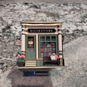 Bath & Body Works Bookstore Projector Nightlight